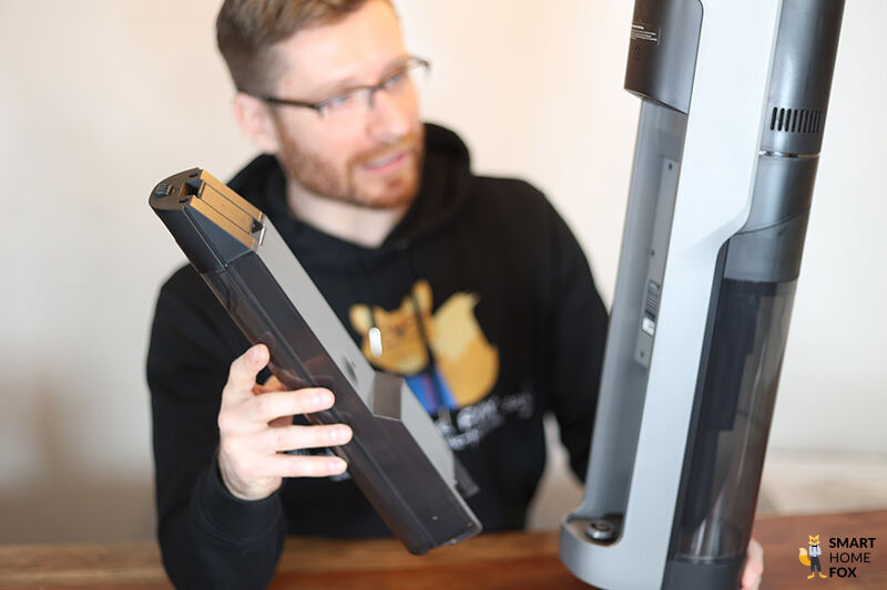 Die Behälter des Dreame Wischsaugers